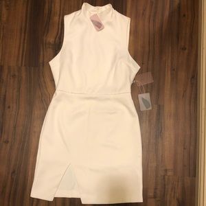 NEVER WORN  w/ TAG XXI white sleeveless mini dress